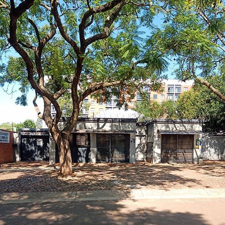Accommodation@Park1285 Pretoria-Noord Extérieur photo