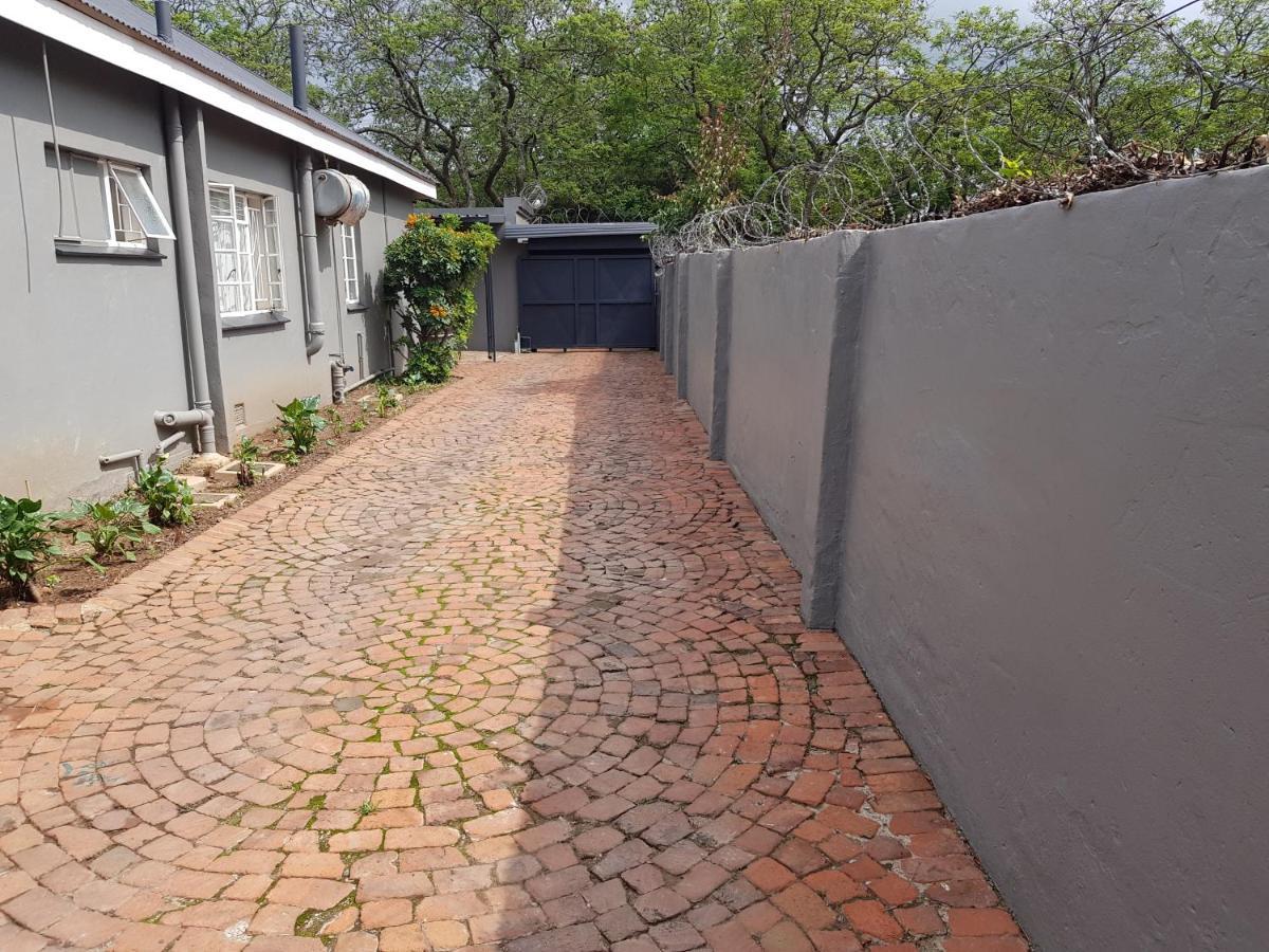 Accommodation@Park1285 Pretoria-Noord Extérieur photo